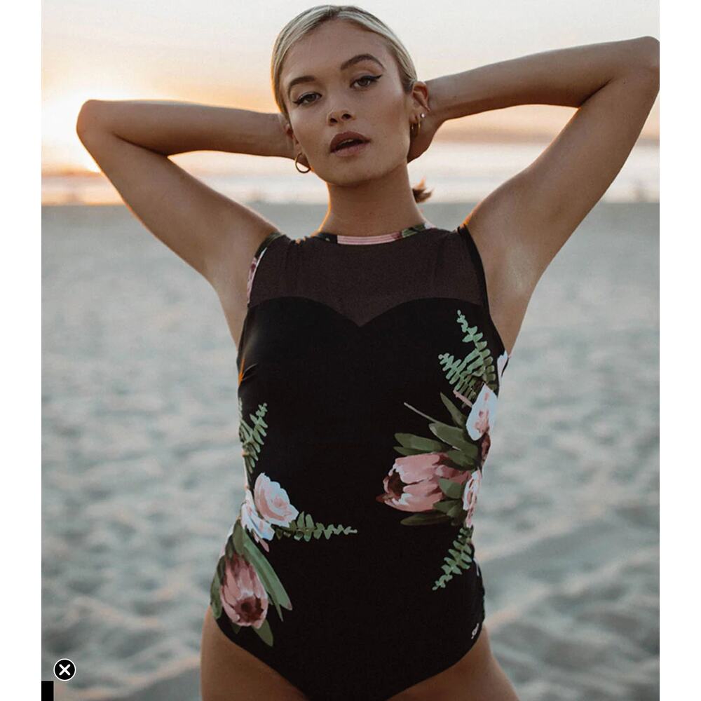 Albion The Maria One Piece in Carolina Floral Swim Beach Bathing Suit Size XXL - Picture 8 of 8
